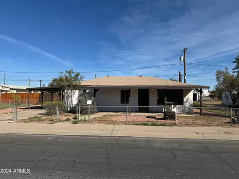 941 S Drew St, Mesa, AZ 85210