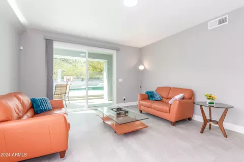 Living - 2245 E Vogel Ave, Phoenix, AZ 85028 photo 2 of 3