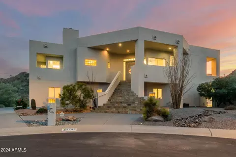 2245 E Vogel Ave, Phoenix, AZ 85028