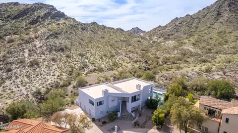 View/Area - 2245 E Vogel Ave, Phoenix, AZ 85028 photo 4 of 12
