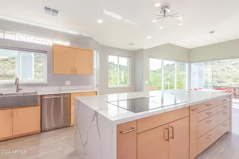 Kitchen - 2245 E Vogel Ave, Phoenix, AZ 85028 photo 6 of 7