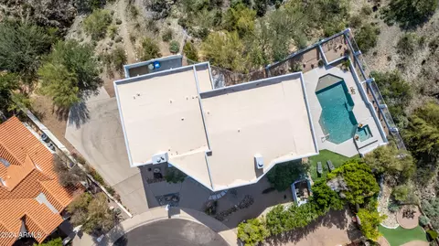 View/Area - 2245 E Vogel Ave, Phoenix, AZ 85028 photo 2 of 12