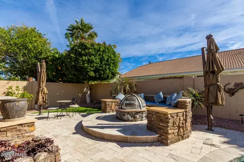 Exterior - 2255 E Beachcomber Dr, Gilbert, AZ 85234 photo 10 of 21