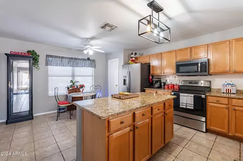 10605 E Arbor Ave, Mesa, AZ 85208 photo 4