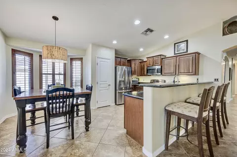 3465 E Crescent Way, Gilbert, AZ 85298 photo 5
