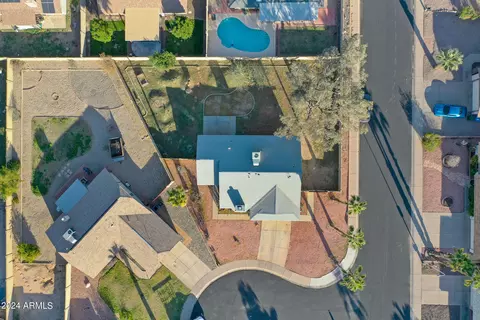View/Area - 5126 E Tano St, Phoenix, AZ 85044 photo 4 of 12