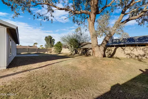 Exterior - 5126 E Tano St, Phoenix, AZ 85044 photo 8 of 10