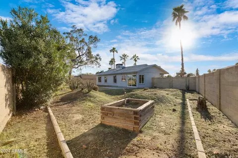 Exterior - 5126 E Tano St, Phoenix, AZ 85044 photo 4 of 10