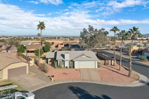 View/Area - 5126 E Tano St, Phoenix, AZ 85044 photo 1 of 12
