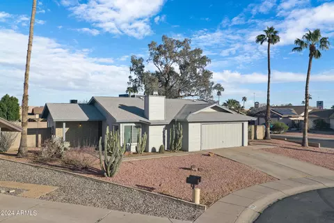 Exterior - 5126 E Tano St, Phoenix, AZ 85044 photo 10 of 10