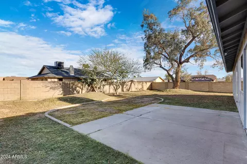 Exterior - 5126 E Tano St, Phoenix, AZ 85044 photo 5 of 10