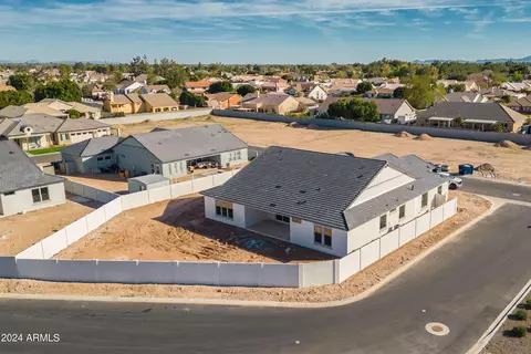View/Area - 1650 E Minton St, Mesa, AZ 85203 photo 1 of 2