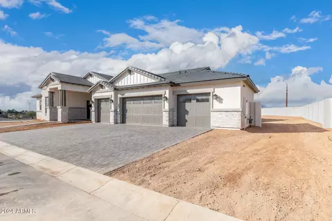 Exterior - 1650 E Minton St, Mesa, AZ 85203 photo 5 of 19