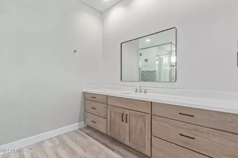 Bath - 1650 E Minton St, Mesa, AZ 85203 photo 4 of 13