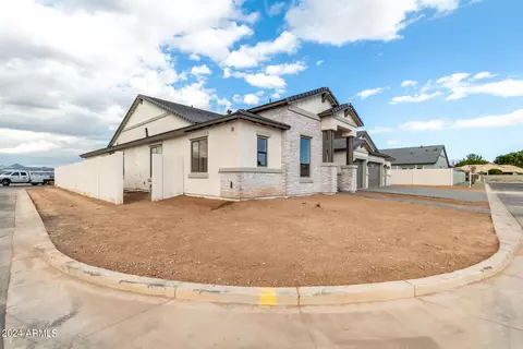 Exterior - 1650 E Minton St, Mesa, AZ 85203 photo 8 of 19