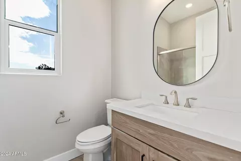 Bath - 1650 E Minton St, Mesa, AZ 85203 photo 11 of 13