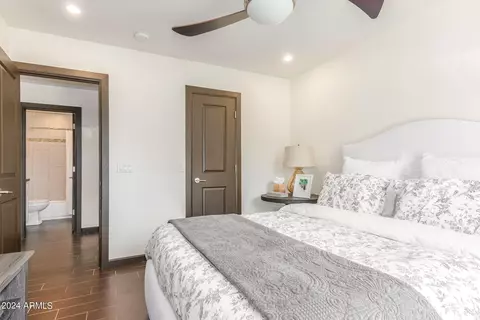 1014 E Mitchell Dr, Phoenix, AZ 85014 photo 21