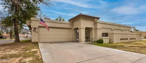 8195 E Del Marino Dr, Scottsdale, AZ 85258