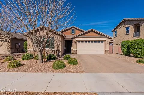 20700 E Raven Dr, Queen Creek, AZ 85142