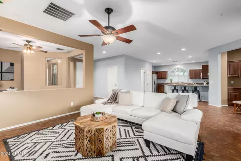 4266 E Mia Ln, Gilbert, AZ 85298 photo 4