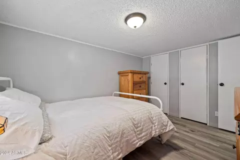 2977 Hunters Rd, Overgaard, AZ 85933 photo 13