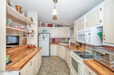 13245 E 40th Dr, Yuma, AZ 85367 photo 11