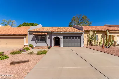 2329 N Recker Rd #32, Mesa, AZ 85215