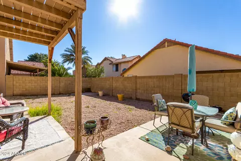 Exterior - 4439 E Tanglewood Dr, Phoenix, AZ 85048 photo 8 of 14
