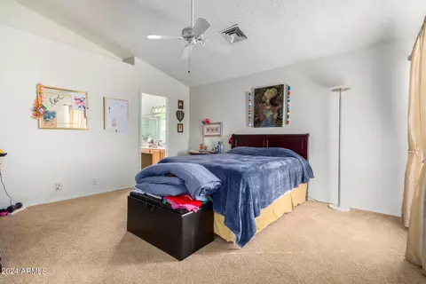 Bedroom - 4439 E Tanglewood Dr, Phoenix, AZ 85048 photo 1 of 7