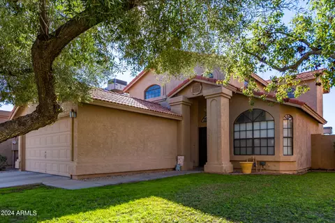 Exterior - 4439 E Tanglewood Dr, Phoenix, AZ 85048 photo 3 of 14