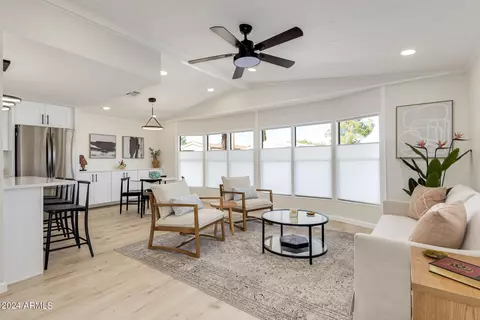 2233 E Behrend Dr #95, Phoenix, AZ 85024