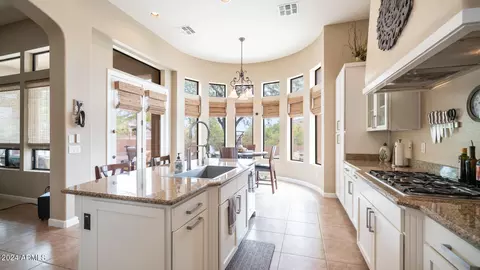 Kitchen - 8213 E Teton St, Mesa, AZ 85207 photo 8 of 9