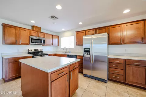 Kitchen - 2902 E Sylvia St, Phoenix, AZ 85032 photo 1 of 6