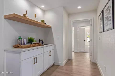 Kitchen - 2616 E Claire Dr, Phoenix, AZ 85032 photo 7 of 8