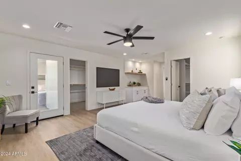 Bedroom - 2616 E Claire Dr, Phoenix, AZ 85032 photo 3 of 6
