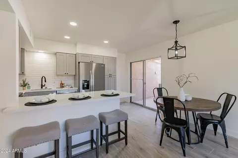 Kitchen - 1320 E Bethany Home Rd #13, Phoenix, AZ 85014 photo 2 of 7