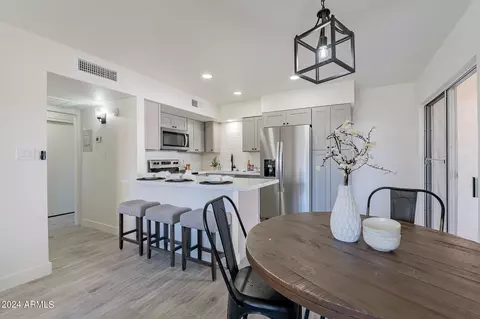 Kitchen - 1320 E Bethany Home Rd #13, Phoenix, AZ 85014 photo 1 of 7