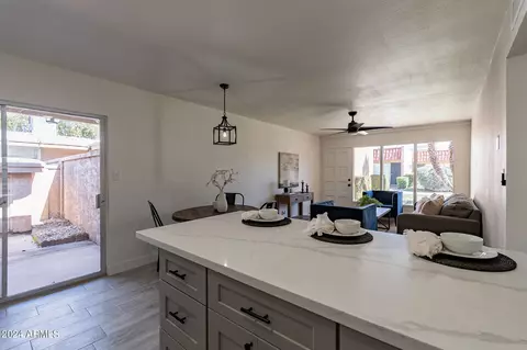 Kitchen - 1320 E Bethany Home Rd #13, Phoenix, AZ 85014 photo 7 of 7