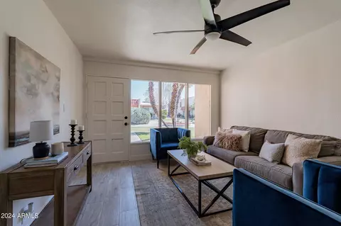 Living - 1320 E Bethany Home Rd #13, Phoenix, AZ 85014 photo 3 of 3