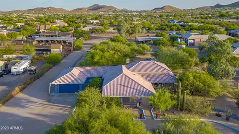 View/Area - 141 E Cloud Rd, Phoenix, AZ 85086 photo 2 of 25