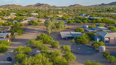 View/Area - 141 E Cloud Rd, Phoenix, AZ 85086 photo 14 of 25