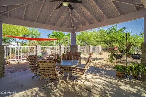 Exterior - 141 E Cloud Rd, Phoenix, AZ 85086 photo 18 of 33