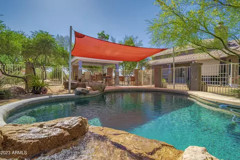 Exterior - 141 E Cloud Rd, Phoenix, AZ 85086 photo 16 of 33