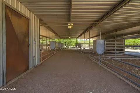 Exterior - 141 E Cloud Rd, Phoenix, AZ 85086 photo 23 of 33