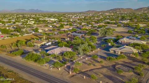 View/Area - 141 E Cloud Rd, Phoenix, AZ 85086 photo 16 of 25