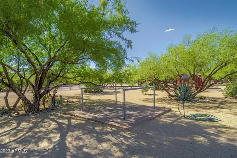 Exterior - 141 E Cloud Rd, Phoenix, AZ 85086 photo 27 of 33