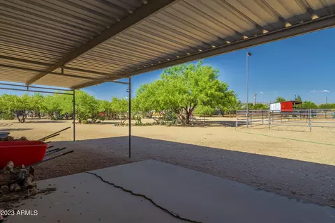 Exterior - 141 E Cloud Rd, Phoenix, AZ 85086 photo 21 of 33