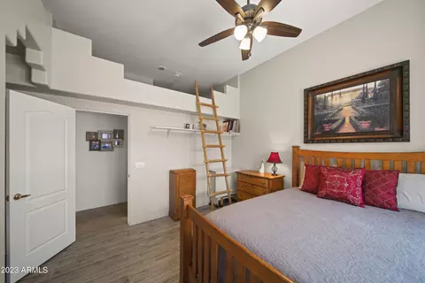 Bedroom - 141 E Cloud Rd, Phoenix, AZ 85086 photo 4 of 5