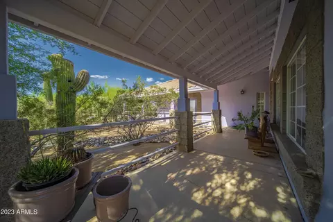 Exterior - 141 E Cloud Rd, Phoenix, AZ 85086 photo 5 of 33