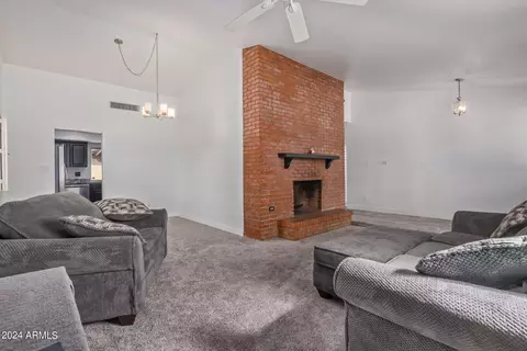 2738 E Corrine Dr, Phoenix, AZ 85032 photo 9